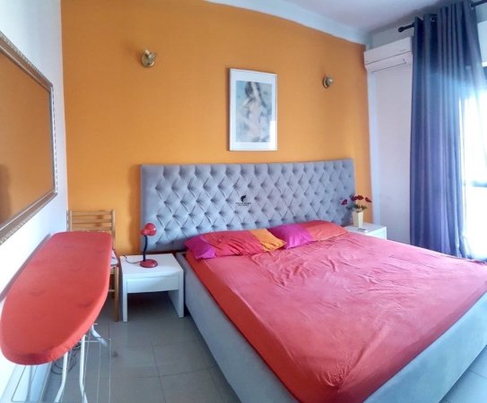 Tirane, jepet me qera apartament 1+1 Kati 3, 65 m² 500 € (RRUGA NAIM FRASHERI)