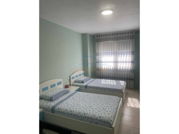 SHITET APARTAMENT 2+1 ,NE YZBERISHT