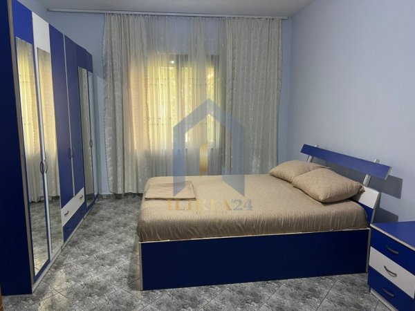 Tirane, jepet me qera apartament 2+1+Ballkon Kati 1, 86 m² 700 € 