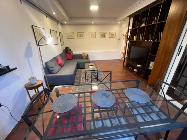 jepet me qera apartament 1+1 Kati 3, 78 m² 700 € (PIAZZA, QENDER)