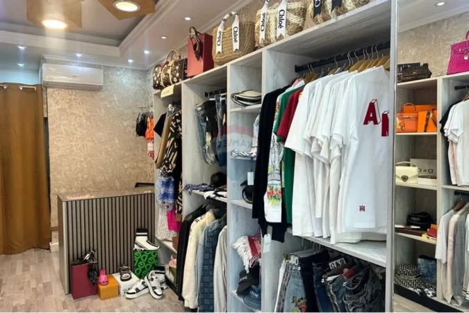 Tirane, shitet dyqan , 25 m² (Vasil Shanto)