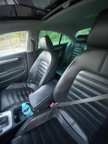 Tirane, Shitet nderrohet Nafte, e bardhë Klima 260.000 km 7.500 €