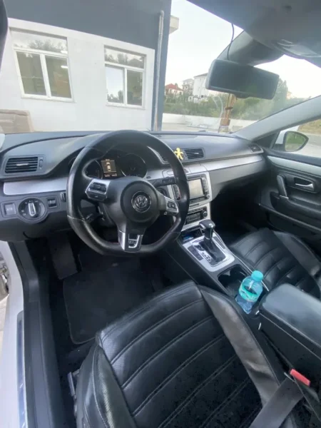 Tirane, Shitet nderrohet Nafte, e bardhë Klima 260.000 km 7.500 €