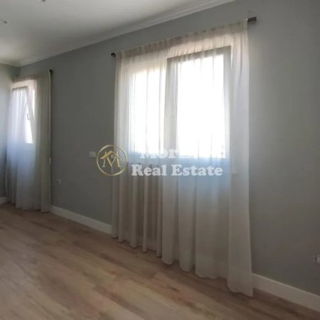 Tirane, jepet me qera apartament Kati 7, 80 m² 800 € (Delijorgji)