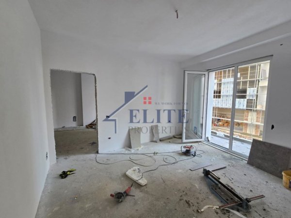 Tirane, shitet apartament 1+1+Ballkon Kati 1, 62 m² 56300 € (Bulevardi Donald Trump)