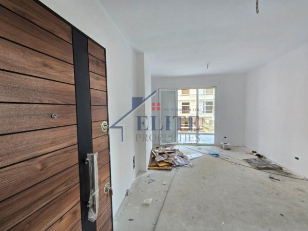 Tirane, shitet apartament 1+1+Ballkon Kati 1, 62 m² 56300 € (Bulevardi Donald Trump)