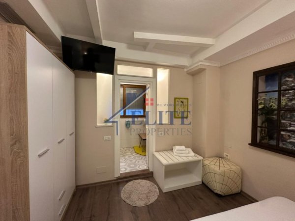 Tirane, jepet me qera apartament 1+1 Kati 1, 55 m² 550 € (Xhamia e Tabakeve)