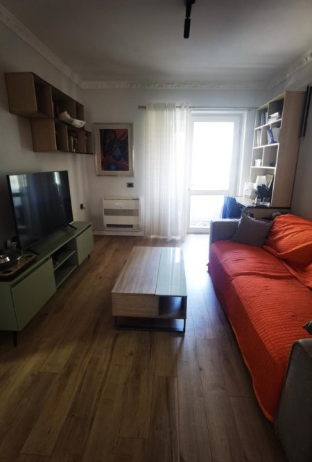 Tirane, jepet me qera apartament 2+1+Ballkon Kati 2, 90 m² 600 € 