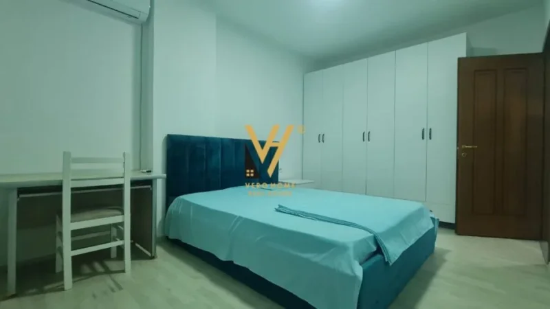 Tirane, jepet me qera apartament 3+1+Ballkon Kati 4, 110 m² 800 € (DON BOSCO)