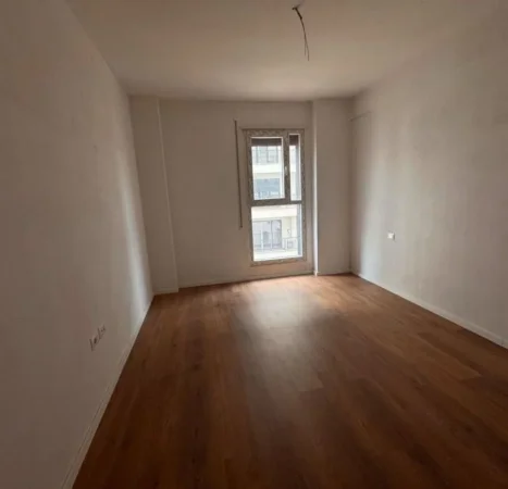 Tirane, jepet me qera apartament 2+1+Ballkon Kati 6, 100 m² 600 € 