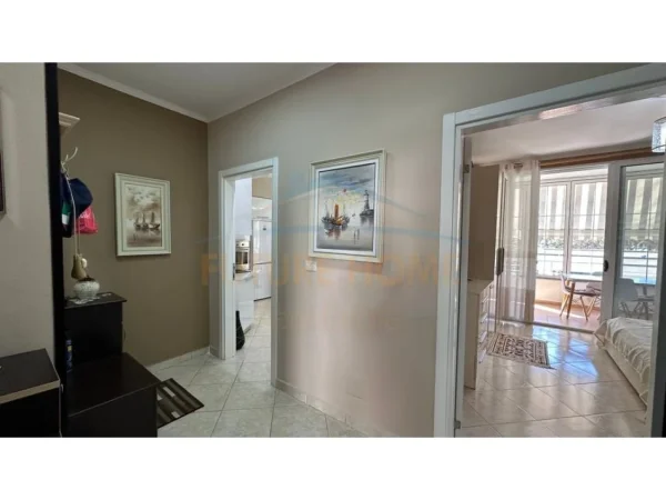 Durres, shitet apartament 1+1 Kati 2, 140.000 € 