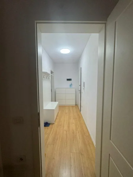 Tirane, jepet me qera apartament 1+1+Ballkon Kati 2, 81 m² 600 € (ASTIR)