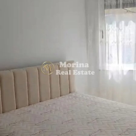 Tirane, jepet me qera apartament 1+1 Kati 2, 70 m² 400 € (Rruga Elbasanit)