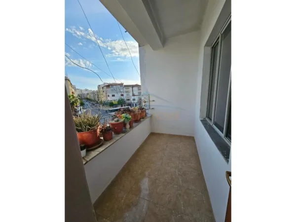 Durres, shitet apartament 2+1 , 130.000 €