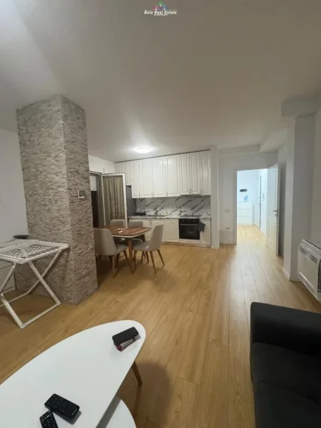 Tirane, jepet me qera apartament 1+1+Ballkon Kati 2, 81 m² 550 € (TEODOR KEKO)