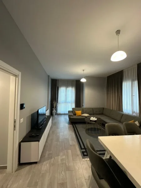 Tirane, jepet me qera apartament 3+1+Ballkon Kati 5, 120 m² 1.200 € (Square21)