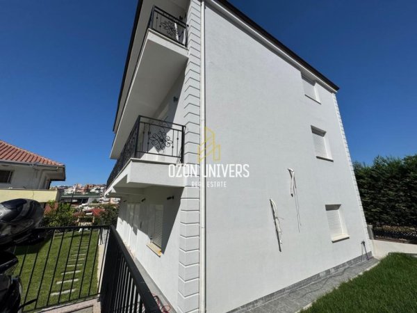 VILË NË SHITJE – SHKOZË!