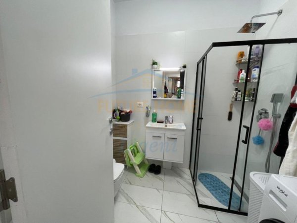 Tirane, jepet me qera apartament 1+1 Kati 6, 76 m² 800 € (Rruga e Kosovareve, Tirane.)