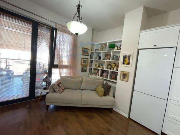 Tirane, jepet me qera apartament 1+1 Kati 6, 76 m² 800 € (Rruga e Kosovareve, Tirane.)