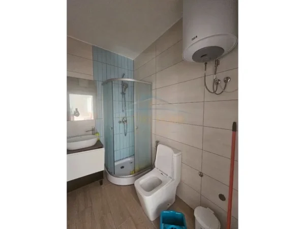 Durres, shitet garsonier Kati 0, 45.000 € 