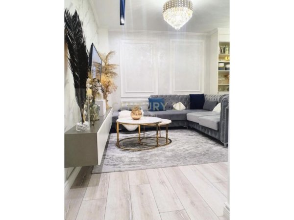 Tirane, shitet apartament 2+1 Kati 3, 92 m² 195.000 € (Liqeni i thate)