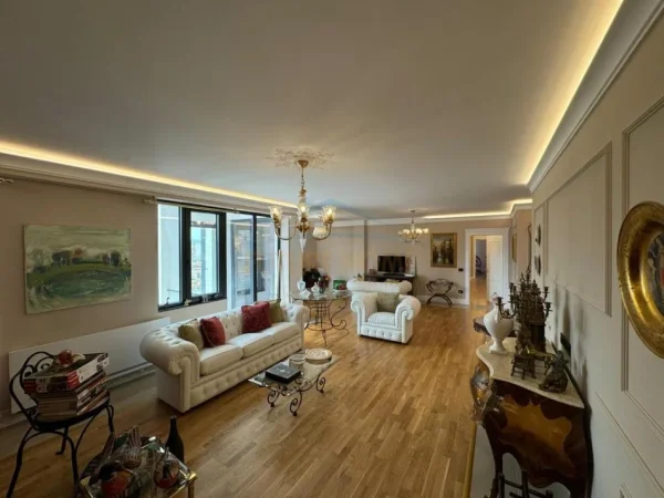 APARTAMENT LUKSOZ 2+1 NE SHITJE, SELVIA, QENDER