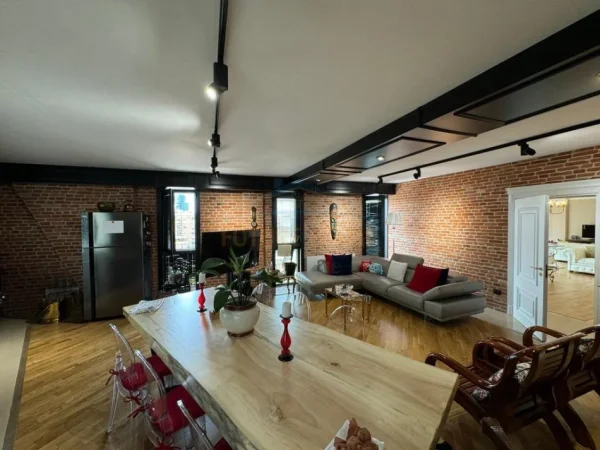 APARTAMENT LUKSOZ 2+1 NE SHITJE, SELVIA, QENDER