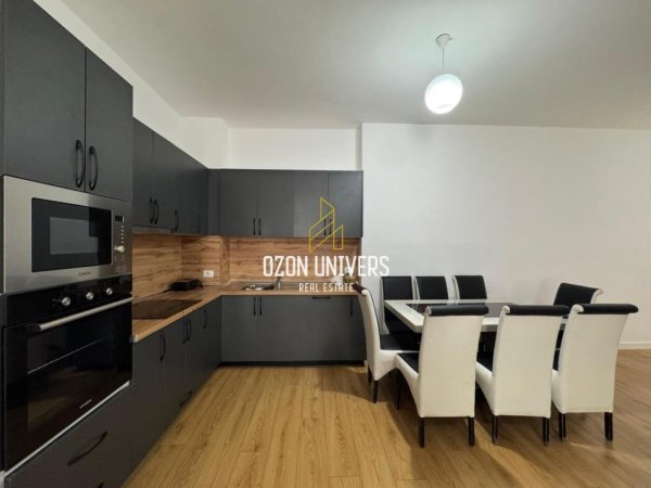 Tirane, jepet me qera apartament 2+1+Ballkon Kati 4, 115 m² 60,000 ALL (pranë Vilës L, Astir)