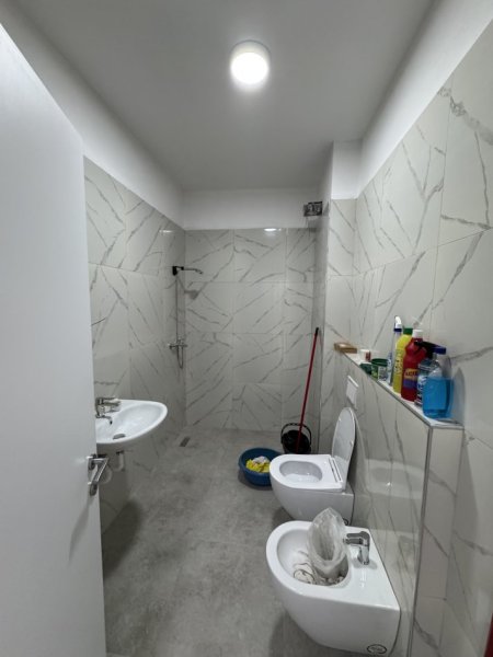 Tirane, shitet apartament 1+1+Ballkon Kati 3, 64 m² 77.999 € (Univers City 1+1 Gati Per Banim Pjeserisht I Mobiluar)