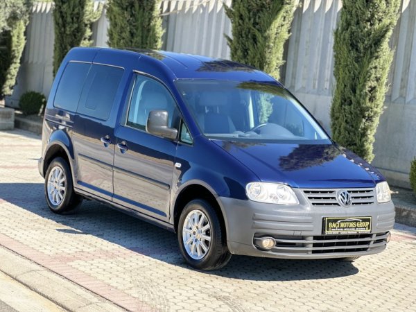 Durres, shitet makine VOLKSWAGEN CADDY 1.9 Nafte, blu e errët automatik Kondicioner