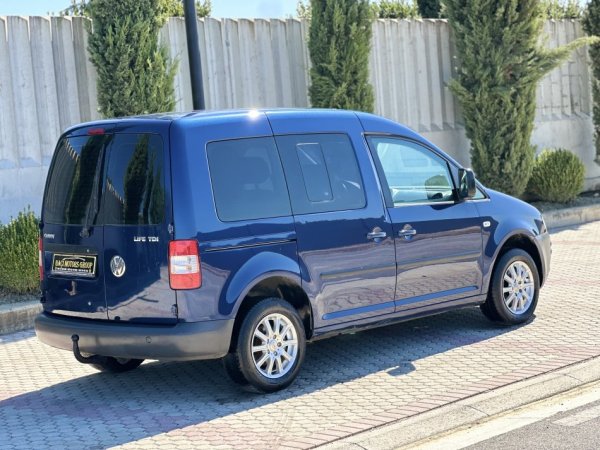 Durres, shitet makine VOLKSWAGEN CADDY 1.9 Nafte, blu e errët automatik Kondicioner