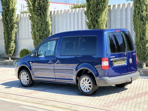 Durres, shitet makine VOLKSWAGEN CADDY 1.9 Nafte, blu e errët automatik Kondicioner