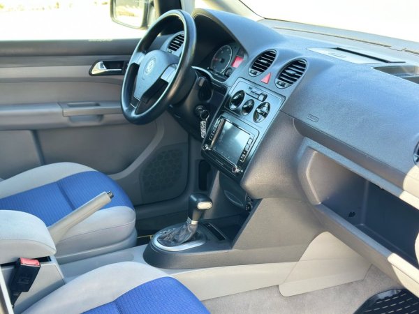 Durres, shitet makine VOLKSWAGEN CADDY 1.9 Nafte, blu e errët automatik Kondicioner
