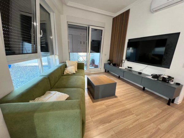 Tirane, jap me qera apartament 2+1+Ballkon , 100 m² 730 € (rruga artan lenja)