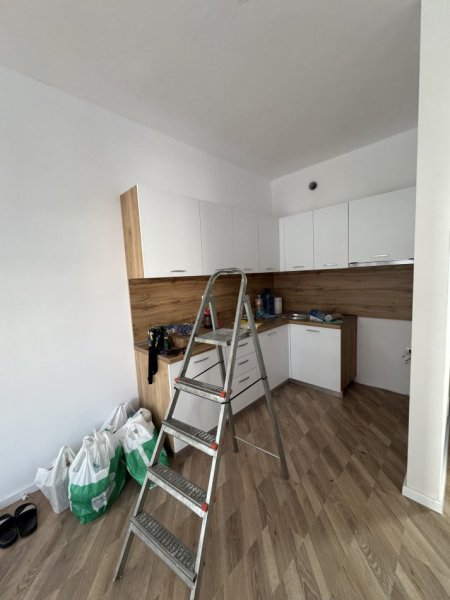 Tirane, shitet apartament 1+1+Ballkon Kati 3, 64 m² 77.999 € (Univers City 1+1 Per Shitje Pjeserisht I Mobiluar)