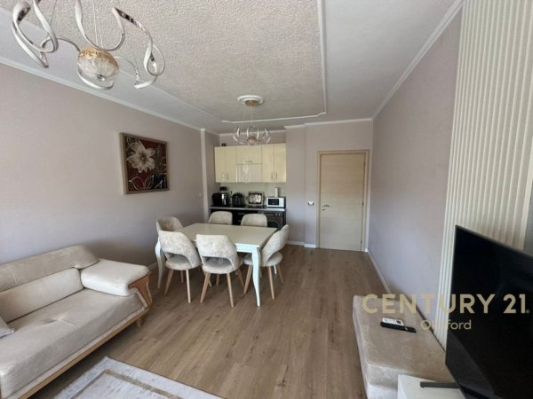 Tirane, shitet apartament 2+1+Aneks+Ballkon Kati 3, 104 m² 192.000 € (Don Bosko)