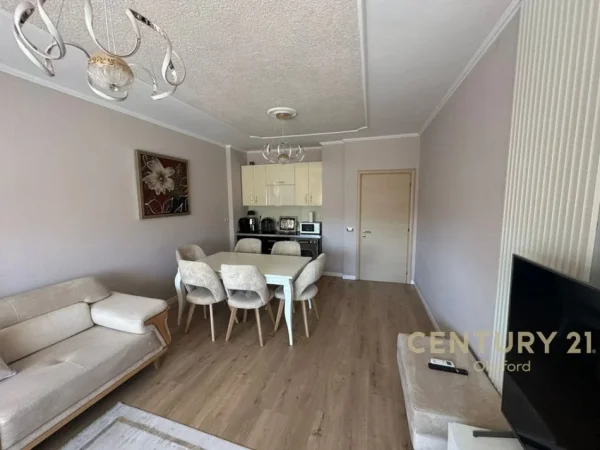 Tirane, shitet apartament 2+1+Aneks+Ballkon Kati 3, 104 m² 192.000 € (Don Bosko)