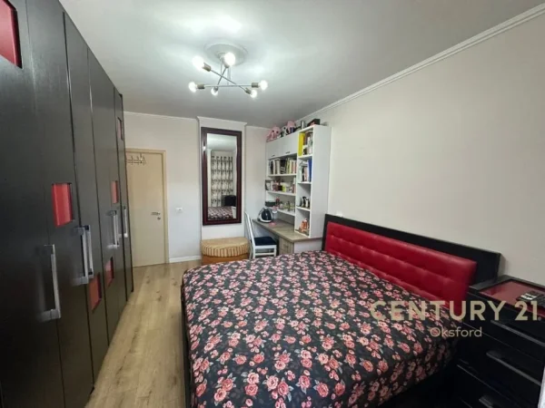 Tirane, shitet apartament 2+1+Aneks+Ballkon Kati 3, 104 m² 192.000 € (Don Bosko)