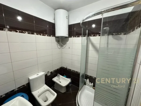 Tirane, shitet apartament 2+1+Aneks+Ballkon Kati 3, 104 m² 192.000 € (Don Bosko)