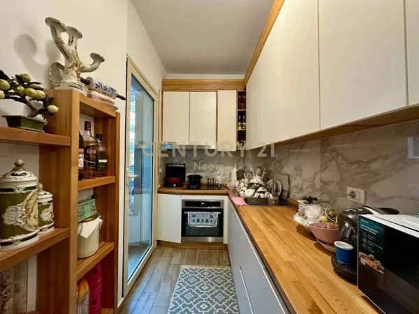 Tirane, shitet apartament 3+1+Aneks+Ballkon Kati 3, 123 m² 265.000 € (Kopshti Botanik)