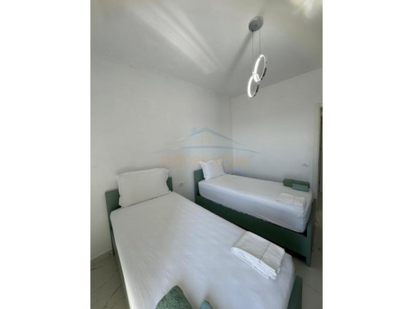 Tirane, jepet me qera apartament 2+1 Kati 3, 98 m² 600 € (Asl2,Porcelan Tirane)