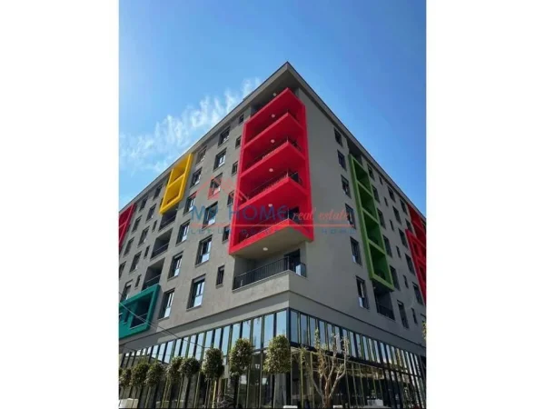 Tirane, shitet apartament 2+1+Ballkon Kati 3, 101 m² 106.995 € (Paskuqan)