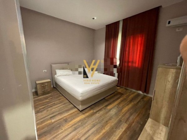 Tirane, jepet me qera apartament 2+1+Ballkon Kati 1, 100 m² 600 € (SAUK I VJETER)