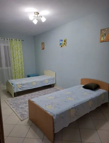 Tirane, jepet me qera apartament 2+1+Ballkon Kati 3, 106 m² 500 € (RRUGA LONI LIGORI, ASTIR)