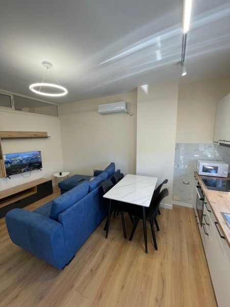 Tirane, jepet me qera apartament 1+1 Kati 1, 90 m² (Ali Demi)