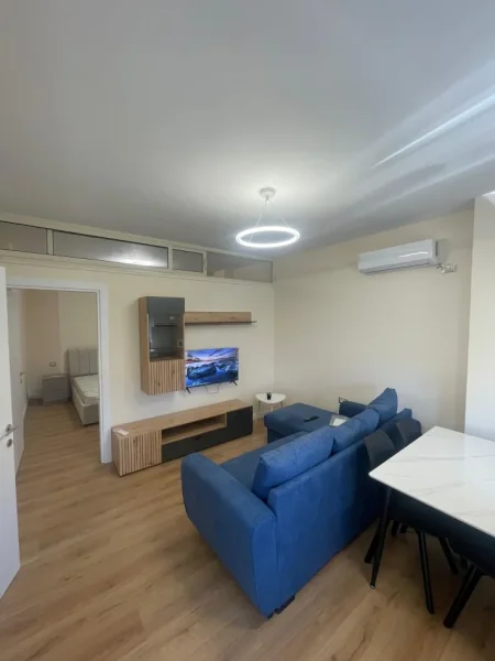 Tirane, jepet me qera apartament 1+1 Kati 1, 90 m² (Ali Demi)