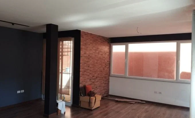 Tirane, shitet apartament 3+1+Aneks+Ballkon Kati 8, 146 m² 225.000 € (Rruga e kavajes)