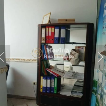 Tirane, jepet me qera ambjent biznesi Kati 1, 48 m² 450 € (21 Dhjetori)