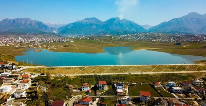 Tirane, shitet apartament 2+1+Ballkon Kati 4, 94 m² 80.070 € (Paskuqan)