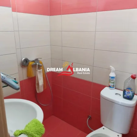 Tirane, jepet me qera apartament 2+1 , 85 m² 550 € (Astir)